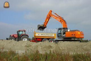 Hitachi ZX 250 LC Omgeving Gouda