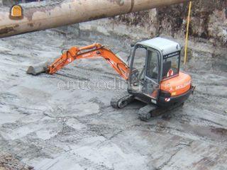 Hitachi ZX 35 Omgeving Gouda