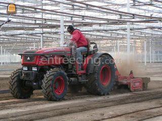 Trekker met roterkopeg Omgeving Rotterdam