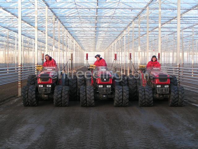 Loonbedrijf J. van Etten B.V. uit Bergschenhoek