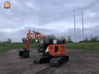 Hitachi 135 + DKS + Gps +... Omgeving Alphen a/d Rijn