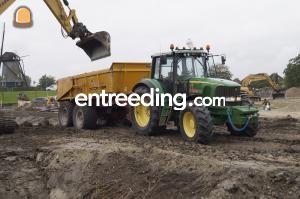 Tractor met gronddumper Omgeving Goes