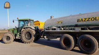 Tractor met waterwagen Omgeving Goes