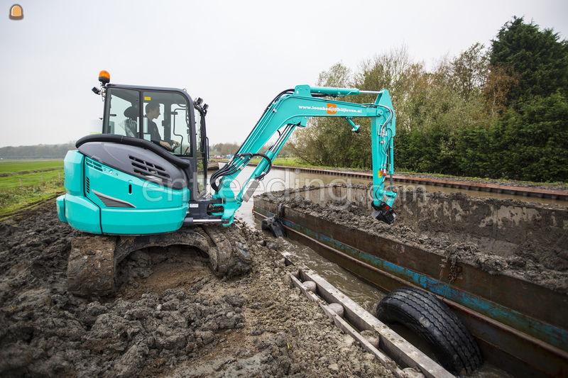 Kobelco SK55SRX