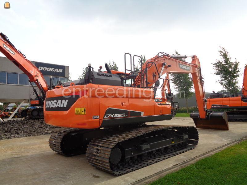 Doosan DX225LC-5