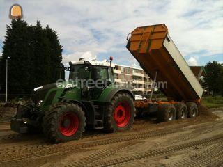 Fendt 824 + Beco 300 Omgeving Alphen a/d Rijn