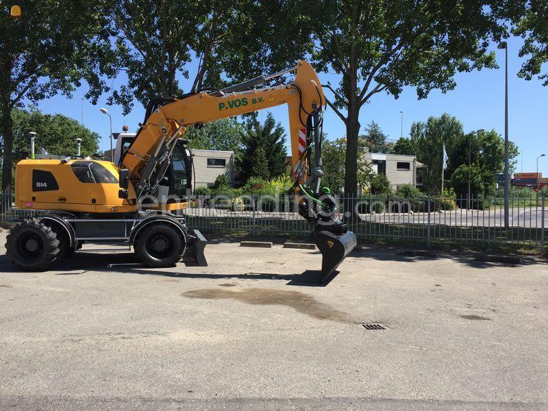 Liebherr 914