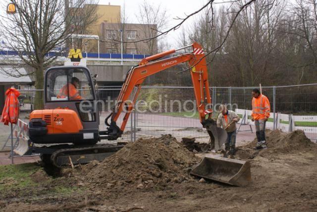 Hitachi ZX 35