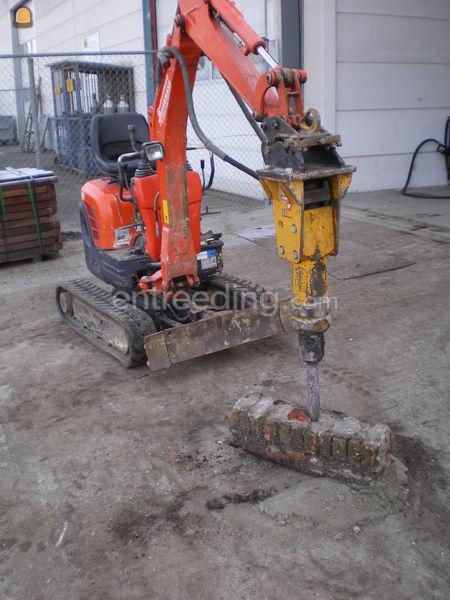 Minigraver met sloophamer