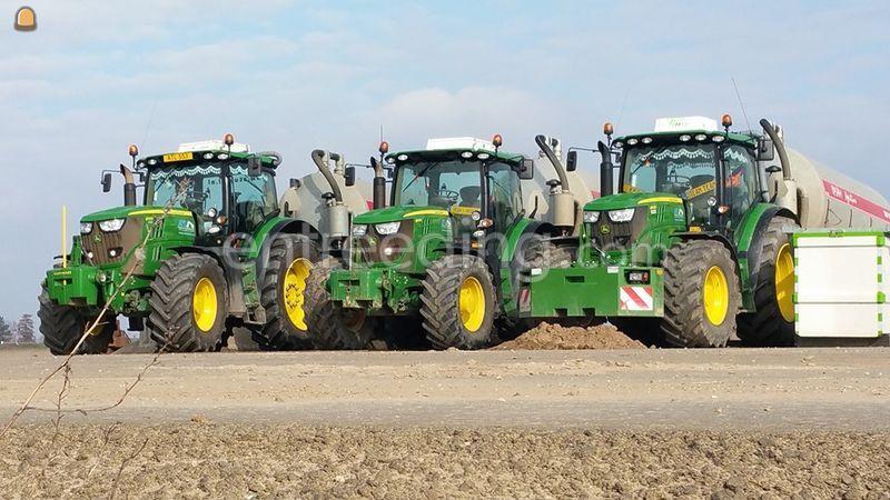 John Deere + waterwagen 10m3