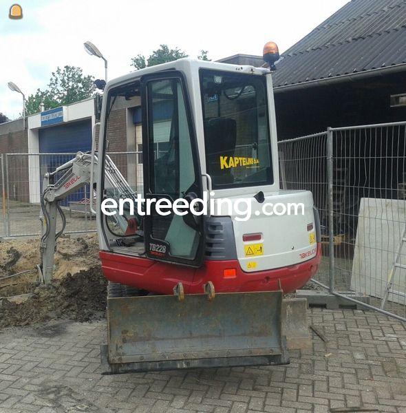 Takeuchi TB 228