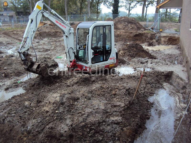 Takeuchi TB 125