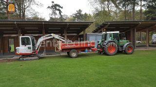 Tractor + Klein kiepertje Omgeving Den Bosch