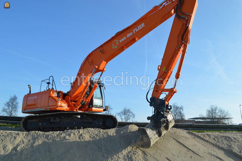 Kobelco SK260lc semi long front