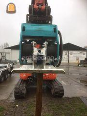 Minigraver met trilbok Omgeving Maasdriel