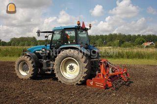 newholland + 3 meter rote... Omgeving Hoorn