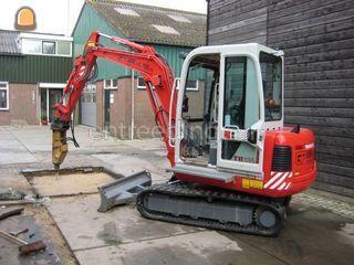 Takeuchi TB135 Omgeving Leiden
