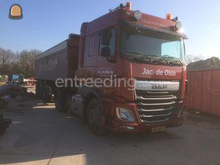 DAF + oplegger Omgeving Emmeloord