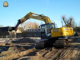 Hitachi 180-3/GPS Omgeving Kamerik