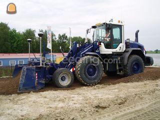 Wiellaadschop + dozerbord Omgeving Terneuzen