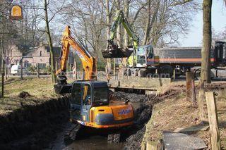 Hanix H75 Omgeving Epe