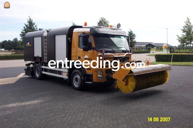 Volvo teerspuitwagen