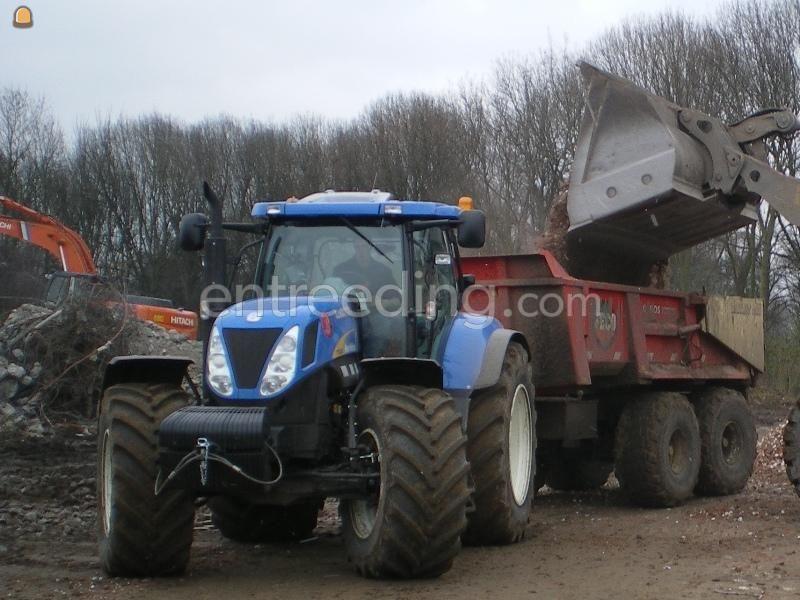 New Holland T 7040+Beco 200