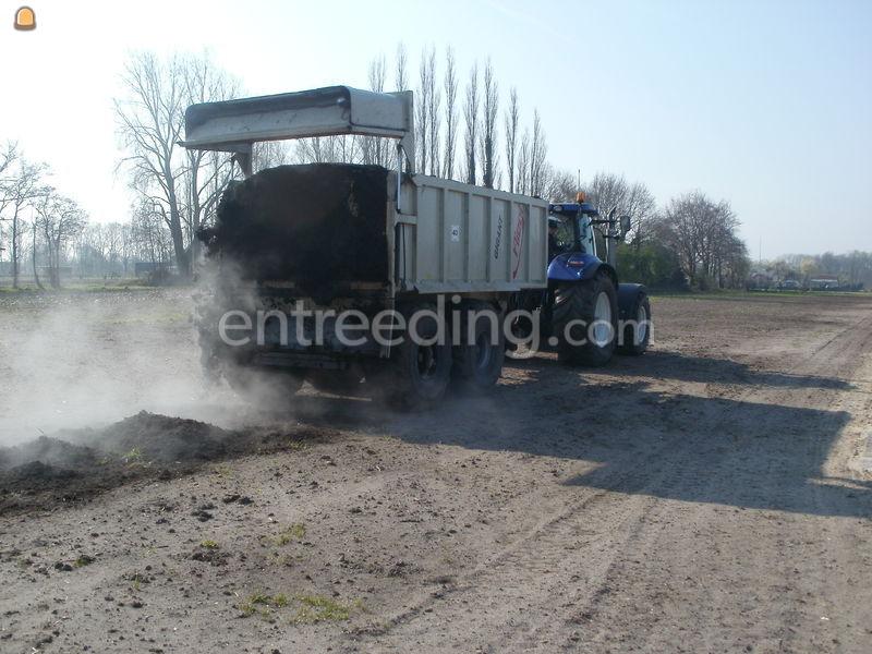 Fliegl afschuifdumper met trekker