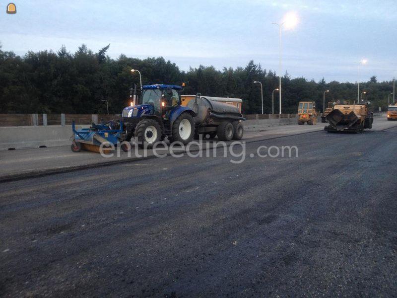 Veegmachine AP (watertank) met trekker