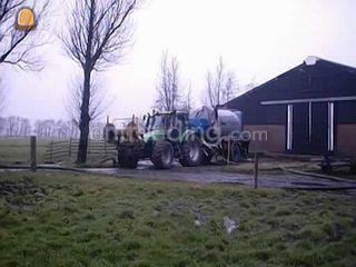 Deutz Fahr + pomptankwage... Omgeving Gouda