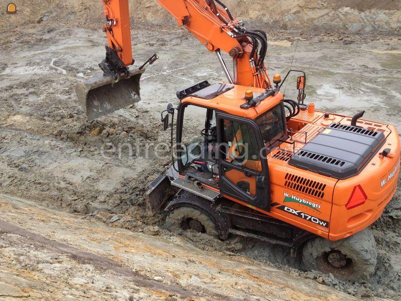 Doosan 170