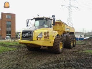 Volvo A25D bogfoot op bre... Omgeving De Drechtsteden