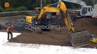 hitachi zaxis 250 + GPS Omgeving Kamerik