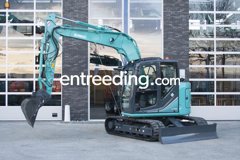 Kobelco SK75SR