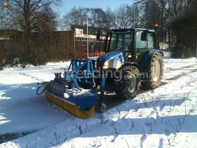 New Holland TL90 + veegmachine