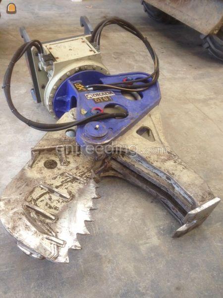 Wood Smasher Okada/bomenknipper