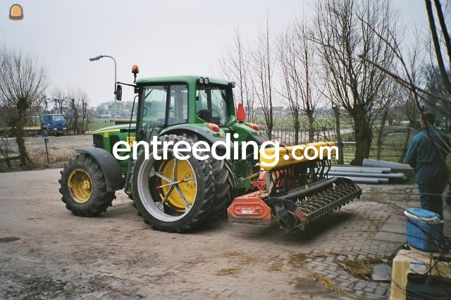 John Deere 6320