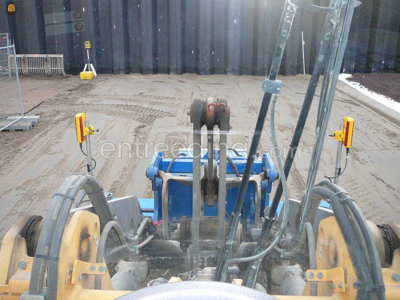 Diverse shovels met leveler