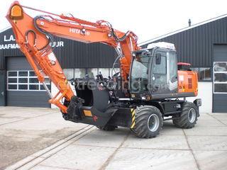 Hitachi ZX170-W3 Omgeving Hoekse Waard