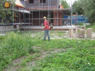 Man met Bosmaaier Omgeving De IJsselsteden