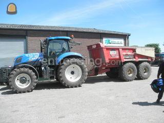 New Holland TM 7-185 + Be... Omgeving Oosterhout