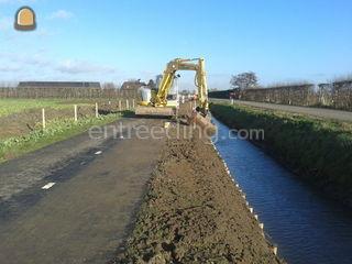 New Holland Kobelco E80 B... Omgeving Culemborg