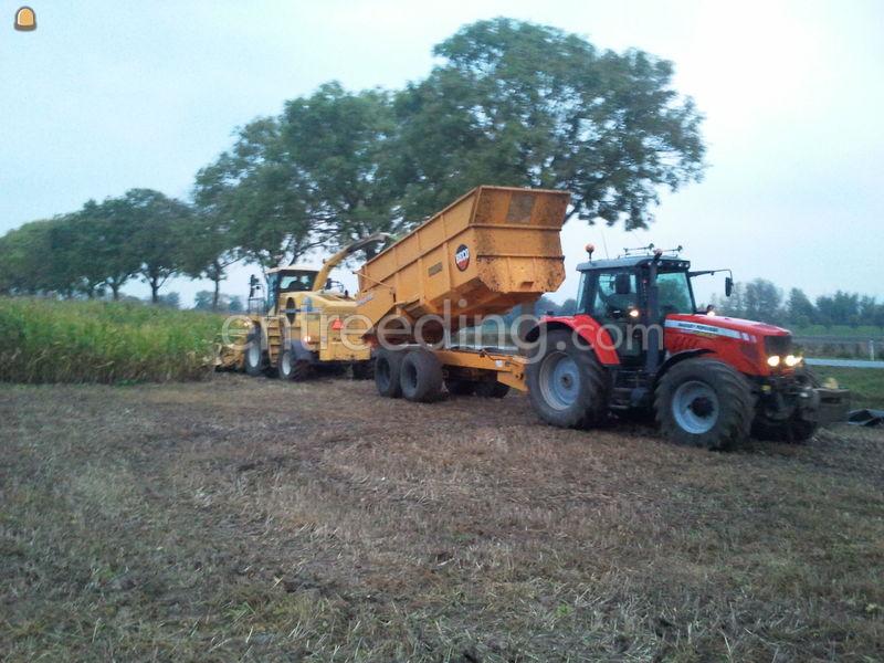 2x Beco Super 1200 silage kipper