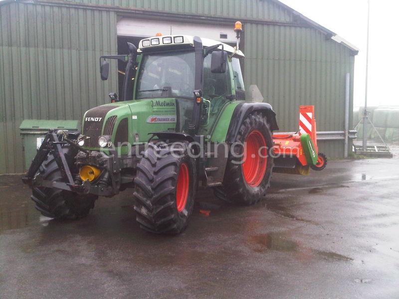 Tractors + veegmachine