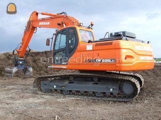 Doosan DX225LC  Omgeving Amsterdam