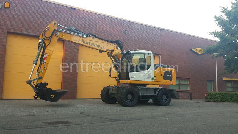 Liebherr A918