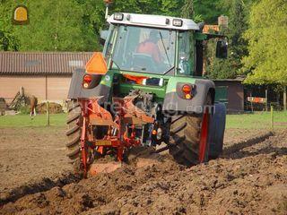Tractor+2 scharige wentel... Omgeving Hilversum