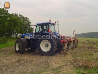 New Holland TM190 + 5-tan... Omgeving Goes