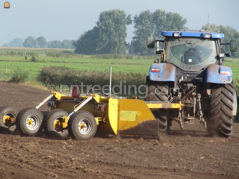 Tractor met kilverbak