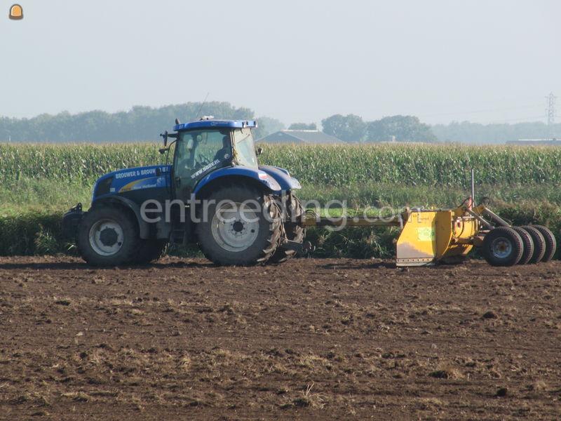 Tractor met kilverbak